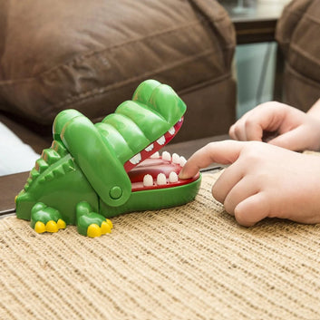 Crocodile teeth toy game